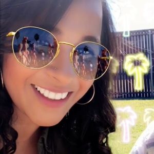 Meet your Posher, Sigi